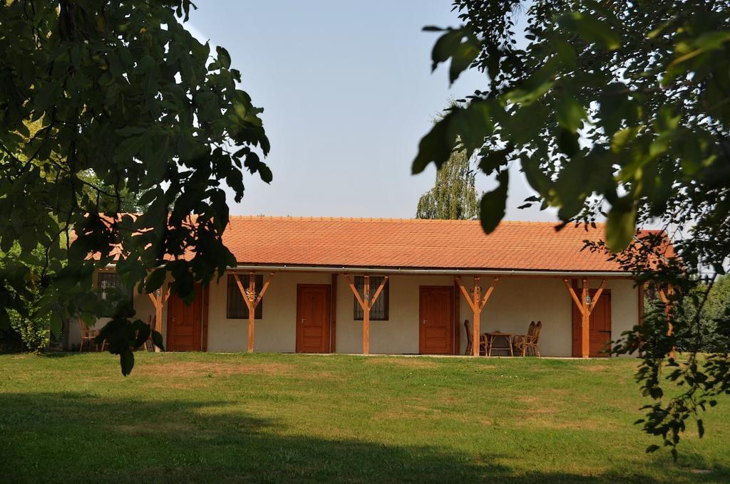 Hotel Gergely Tanya Garabonc Exterior foto