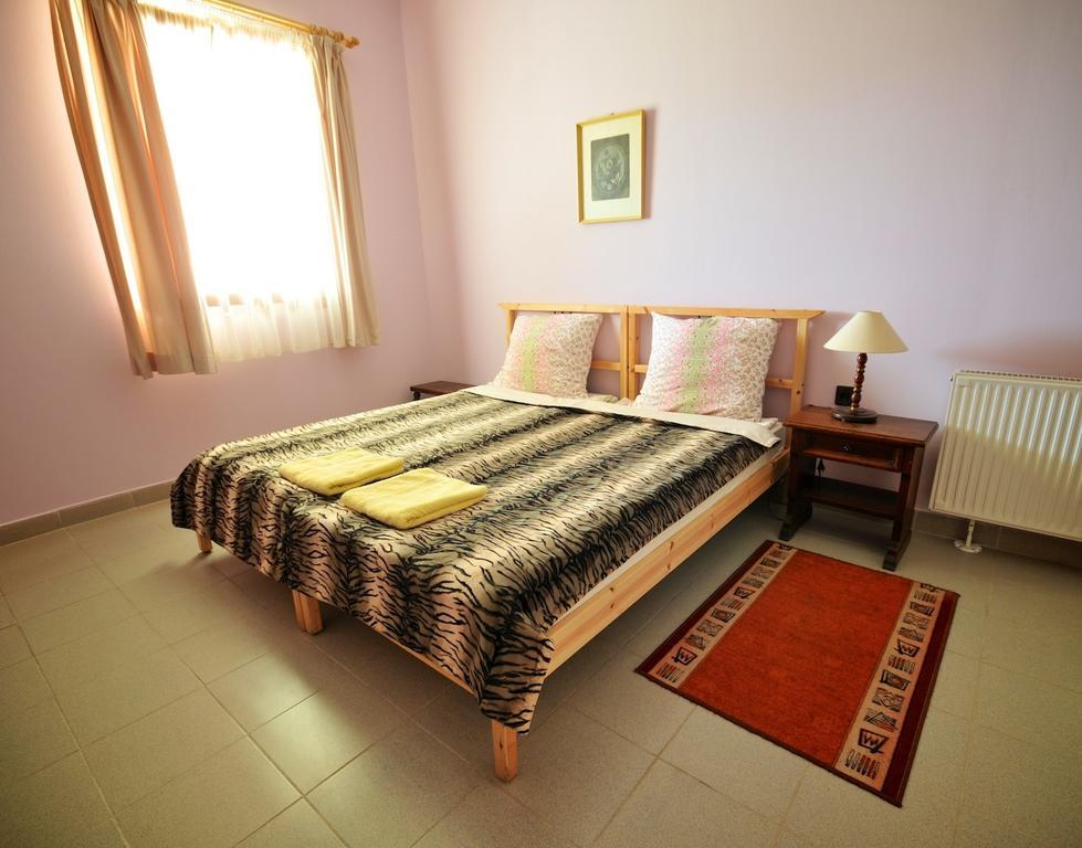 Hotel Gergely Tanya Garabonc Habitación foto